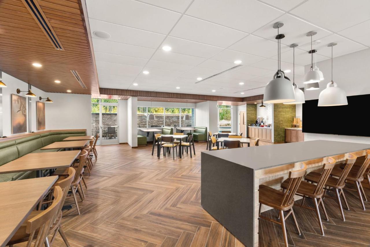 Fairfield By Marriott Inn & Suites Seattle Poulsbo Exteriör bild
