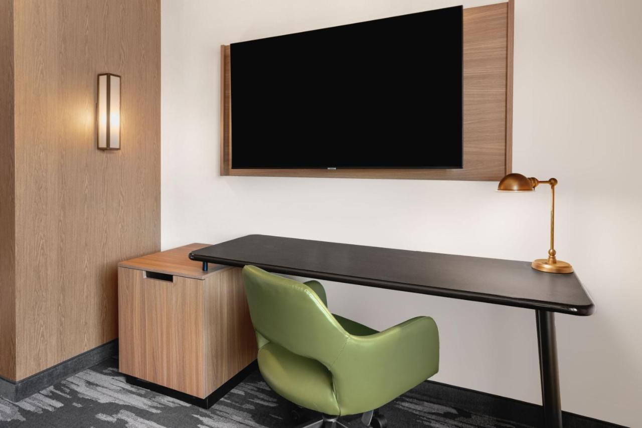 Fairfield By Marriott Inn & Suites Seattle Poulsbo Exteriör bild